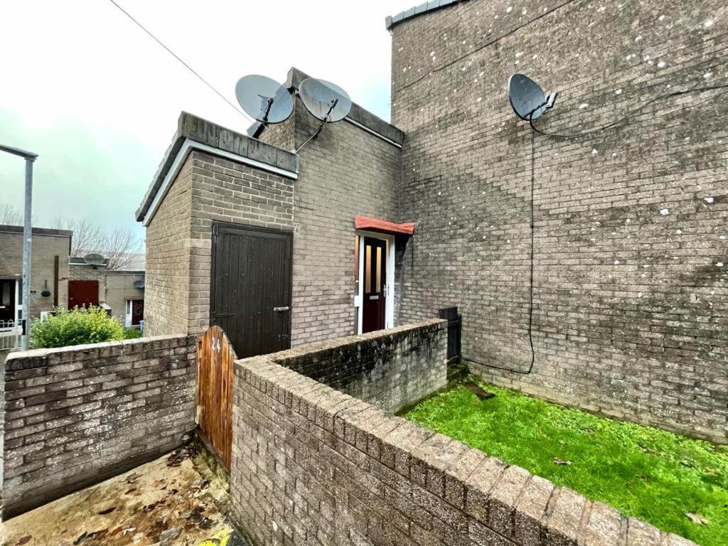 Bishop'S Gate Apartment ロンドンデリー エクステリア 写真